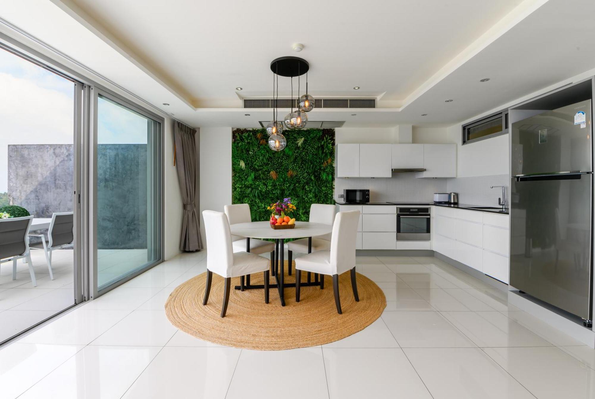 The View Phuket By Resava Aparthotel Pantai Kata Bilik gambar