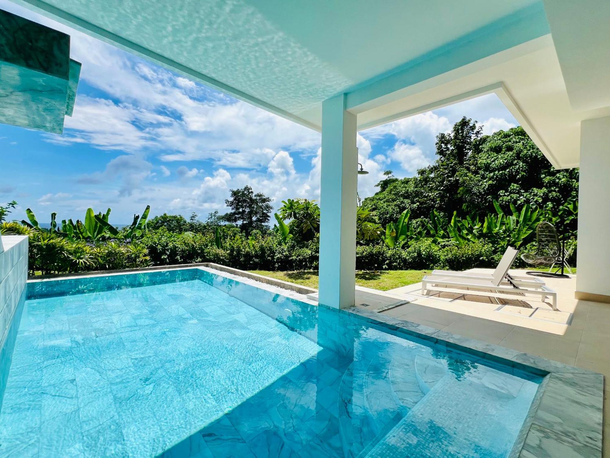 The View Phuket By Resava Aparthotel Pantai Kata Luaran gambar